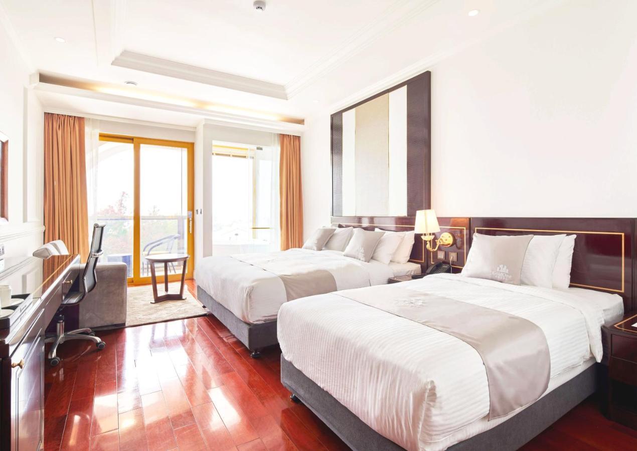 Goldone Hotel & Suites Seogwipo Zewnętrze zdjęcie
